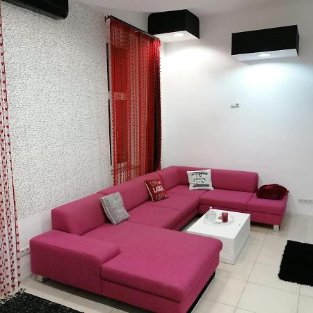 Апартаменты Apartament Josefin Тимишоара Экстерьер фото