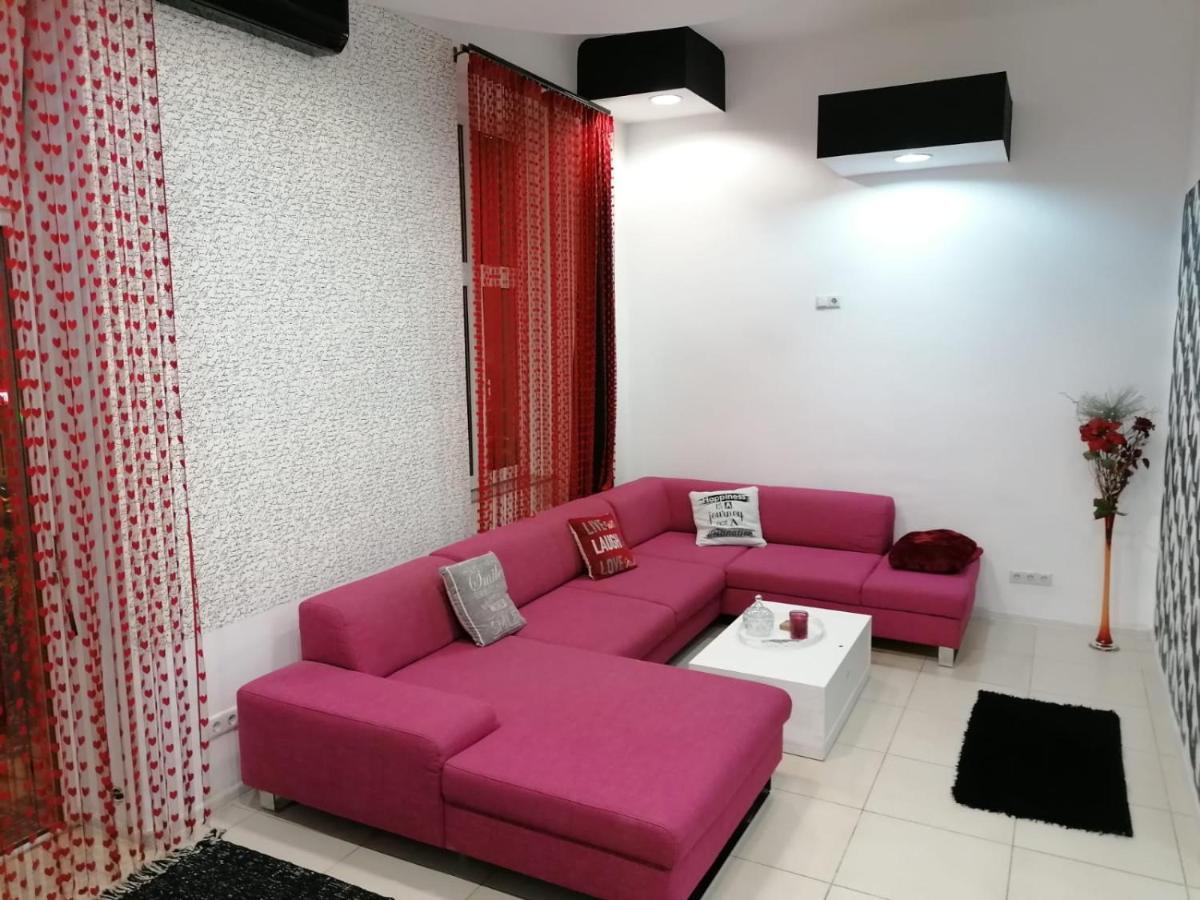 Апартаменты Apartament Josefin Тимишоара Экстерьер фото